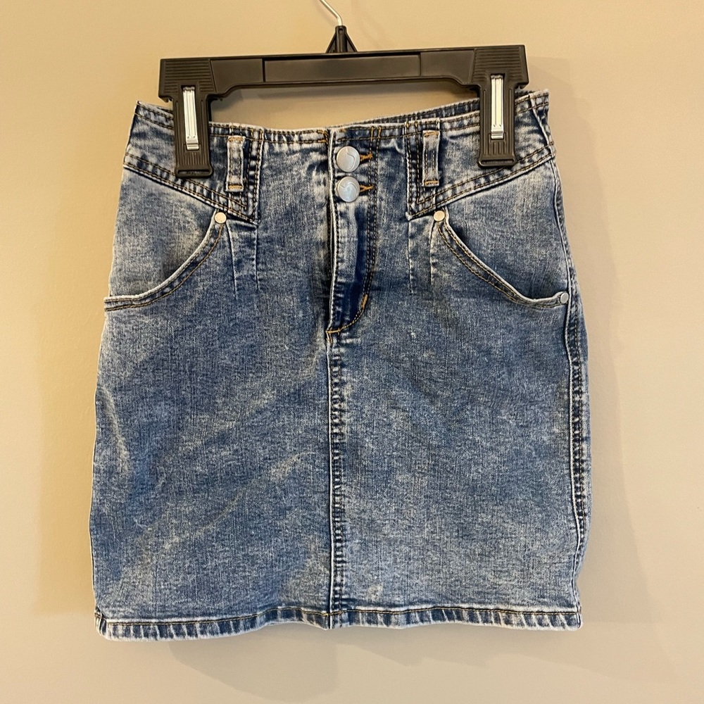 Joe’s Jeans Girls Skirt Size 12!!